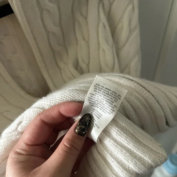 Sunday Best White Octavia Sweater Zip Up - Picture 7 of 9